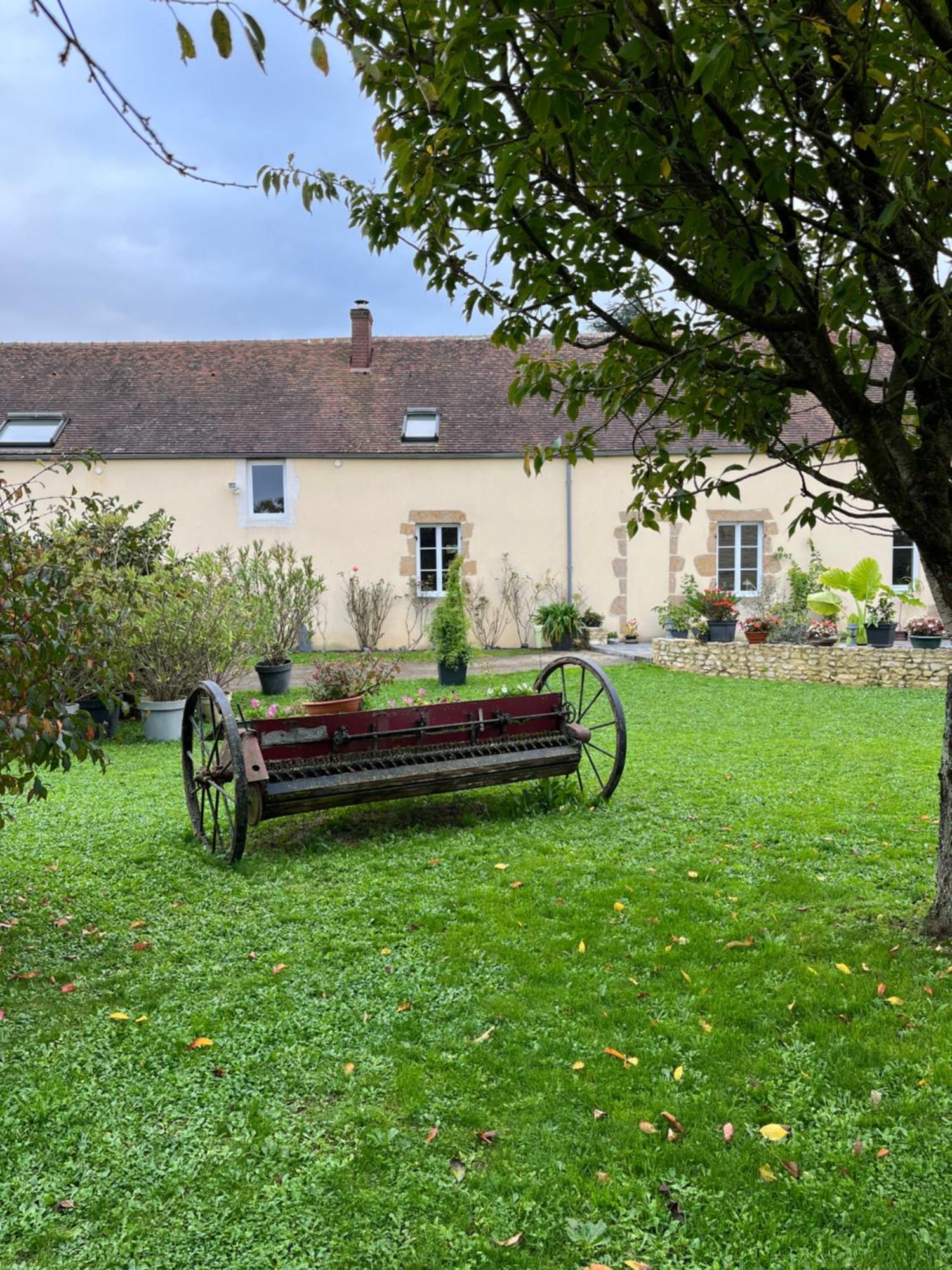 La Fauconniere Acomodação com café da manhã Brécy Exterior foto